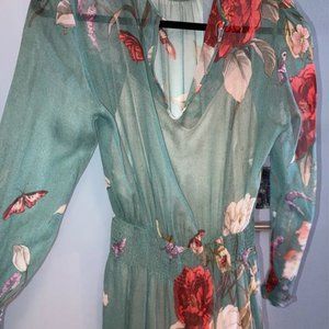 Zara Beautiful Spring dress size large